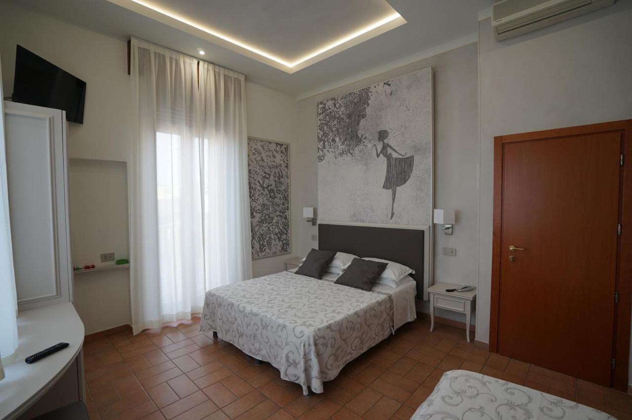 Hotel Villa Fulgida Cattolica Zewnętrze zdjęcie