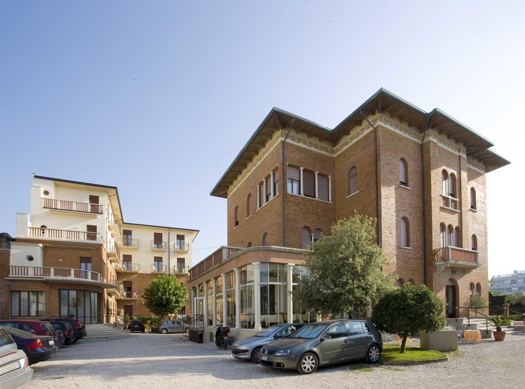Hotel Villa Fulgida Cattolica Zewnętrze zdjęcie